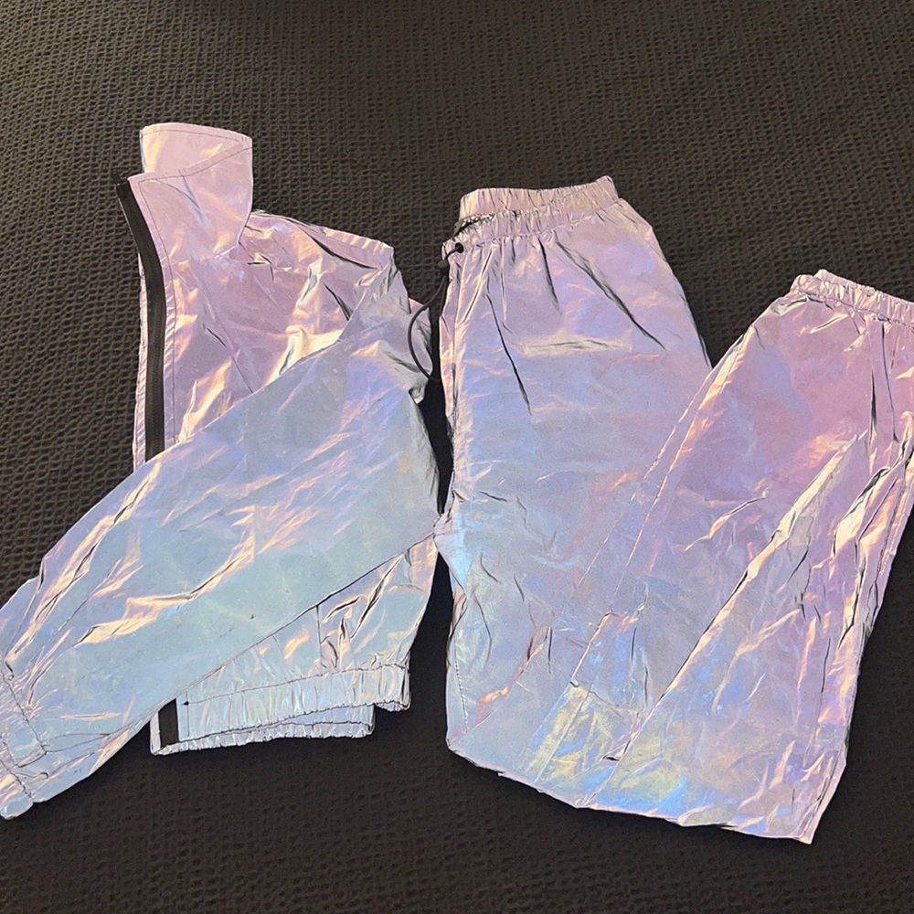 Reflective set
